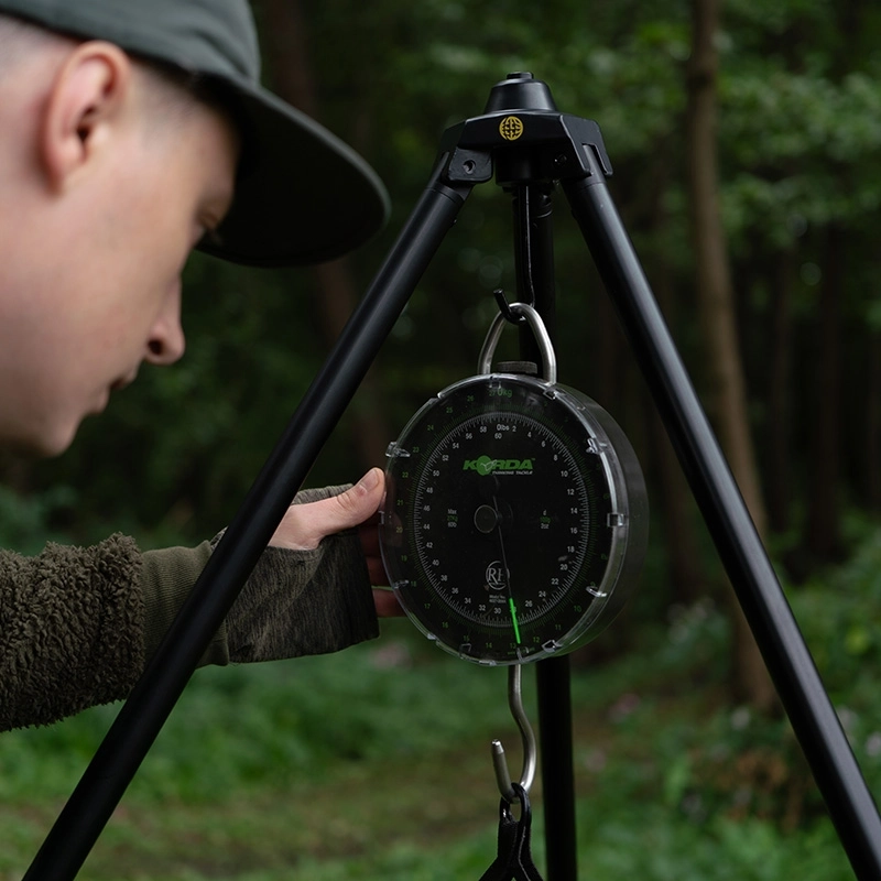 Solar Tackle Worldwide Weigh Tripod